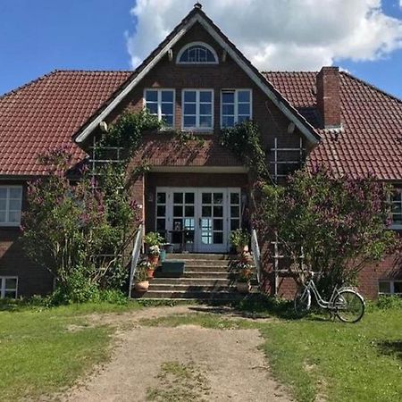 Cosy Apartment In Semlow Germany With Garden Dış mekan fotoğraf